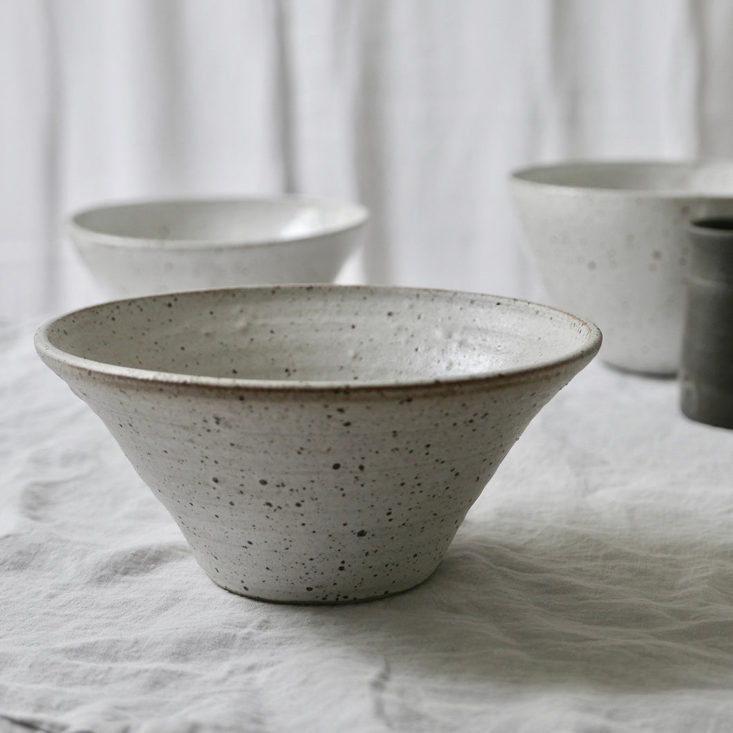white flecked fluted salad bowl