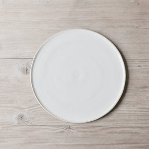 white large smooth plate