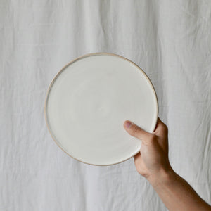 white large smooth plate