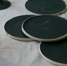 Load image into Gallery viewer, black matt side plate